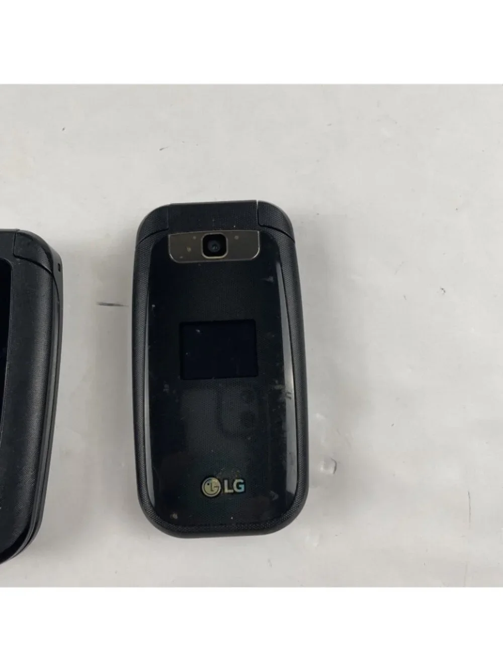 Cell Phones Assorted Lot Of 12 Flip/Smart LG Samsung Nokia For Parts Or Repair